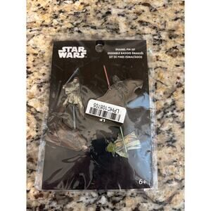New Set of 4 Star Wars Disney Yoda Darth Enamel